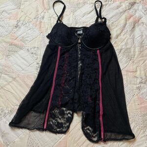 rampage vintage y2k lace open front black and pink lingerie top size small